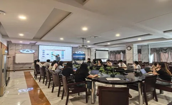 智能关务项目启动会圆满召开，Winseeing汇信外贸ERP赋能全球化关务升级1.jpg