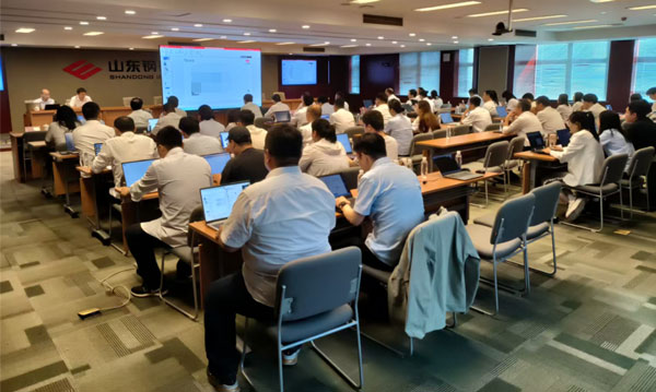 汇信外贸软件助力世界500强钢铁企业实现数智化升级1.jpg