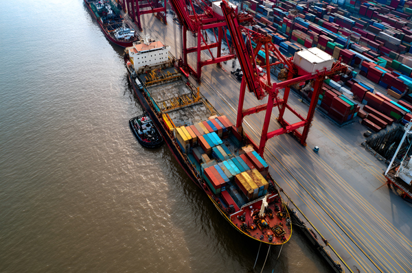 /uploads/images/2025/10/20/8036935545468775a6d41c816532bd5d.jpg 汽车出口提速!汇信外贸软件规范整车业务流程,实现降本增效3.jpg