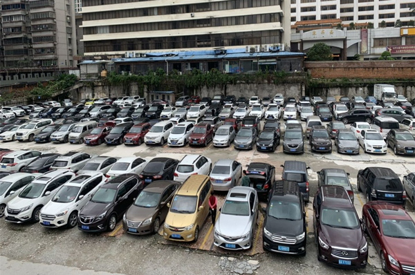 /uploads/images/2025/11/17/331775f3669d0dd8da0e5ff7eb785558.jpg 破解二手车出口痛点,汇信外贸软件打造一站式整车出口解决方案2.jpg