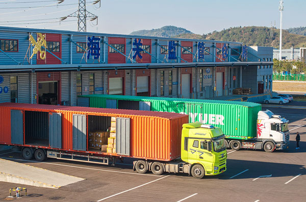 /uploads/images/2026/03/26/b69973f1480a96271bb7c5bc28959a16.jpg 从“人肉跑退税”到“一键自动退”:外贸ERP助力企业数字化突围2.jpg